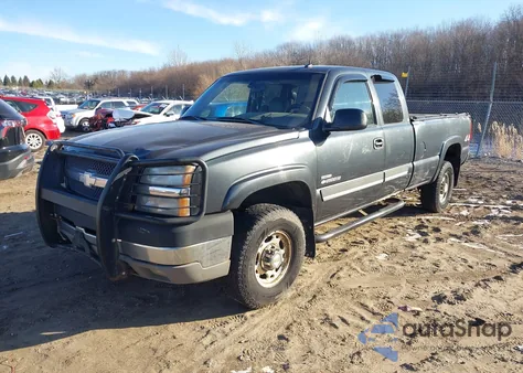 2003 Chevrolet Silverado 2500Hd Lt из США, поврежденный, VIN 1GCHK29143E126003